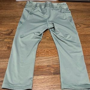 Reebok women’s Teal workout leggings